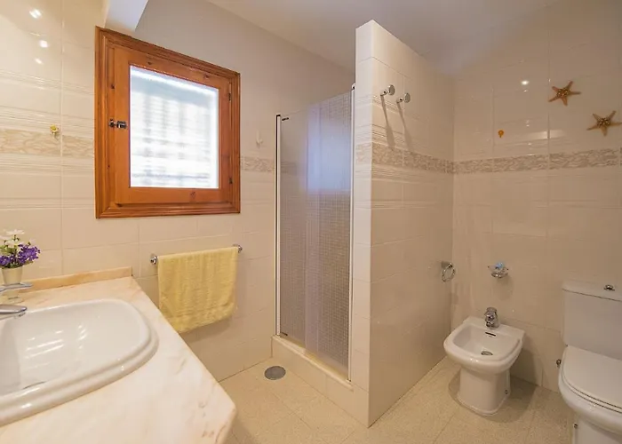 Villa Mas Blanc - Plusholidays *