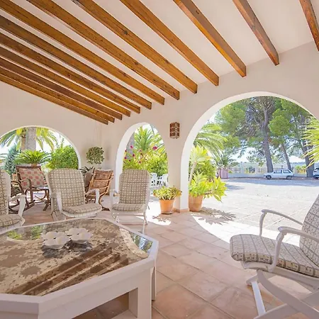 Mas Blanc - Plusholidays Benissa