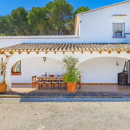 Mas Blanc - Plusholidays Benissa