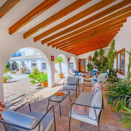 Villa Mas Blanc - Plusholidays Benissa