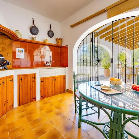 Villa Mas Blanc - Plusholidays Benissa
